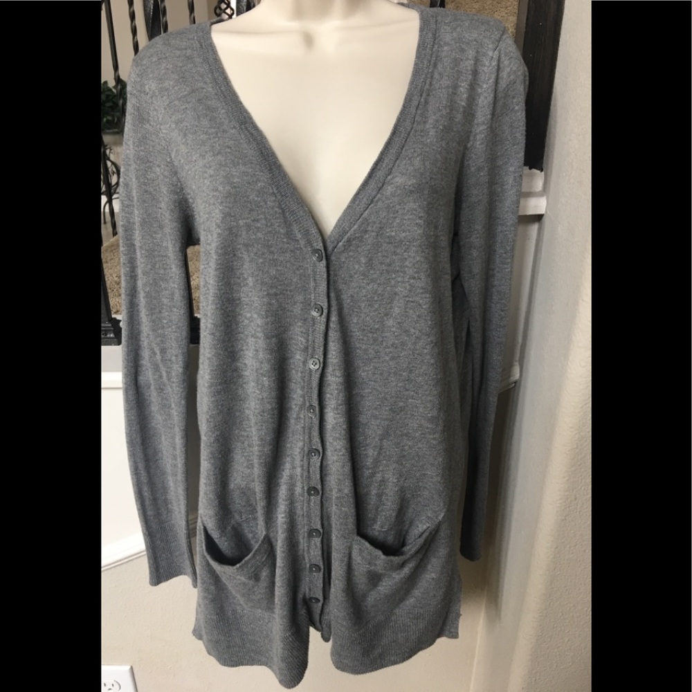 Button up cardigan with pockets